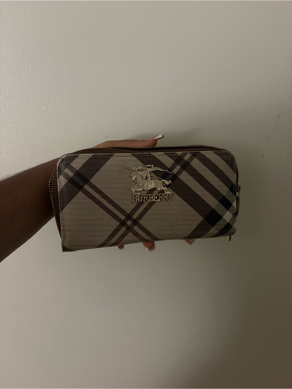 Burberry Plaid Zip Wallet - Beige/Brown